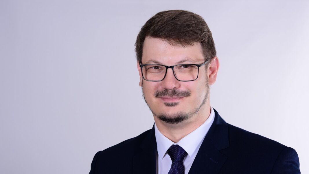 Dr Przemysław Biskup.