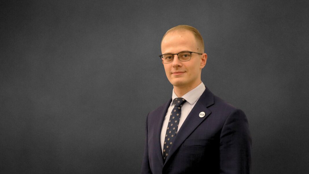 Paul Balawajder.