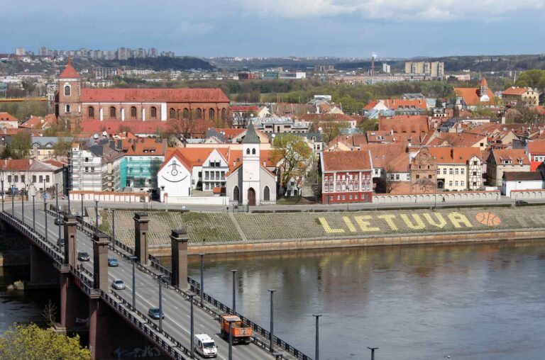 Miasto Kowno.