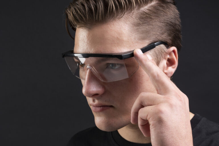 Nagrywające okulary pod lupą UE. Rosną obawy o prywatność
